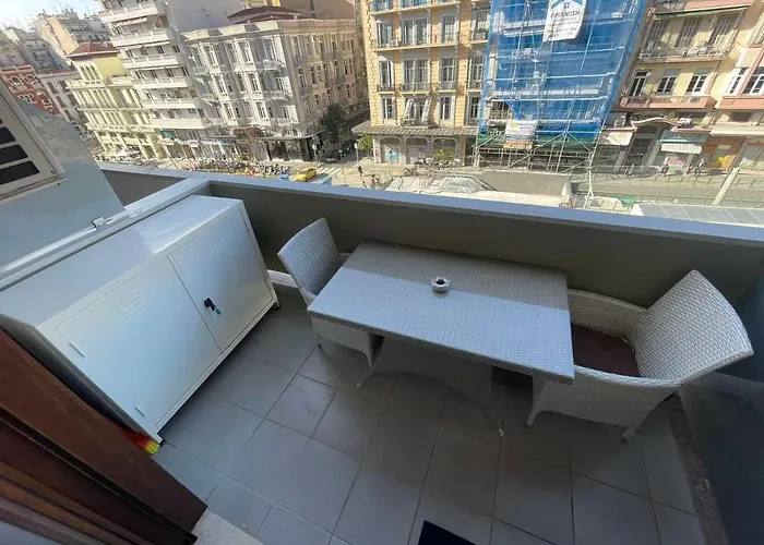 Vip Skg Central Apartment